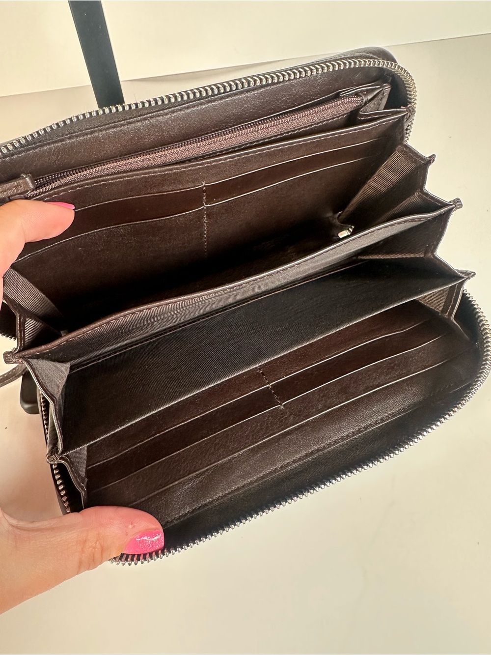 RARE Gucci Embossed GG Zip-Around Travel Wallet Organizer - Picture 5 of 14